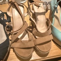 Women’s shoes