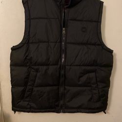 Men’s Akademiks Vest