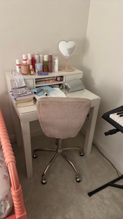 Pottery Barn Kids Desk