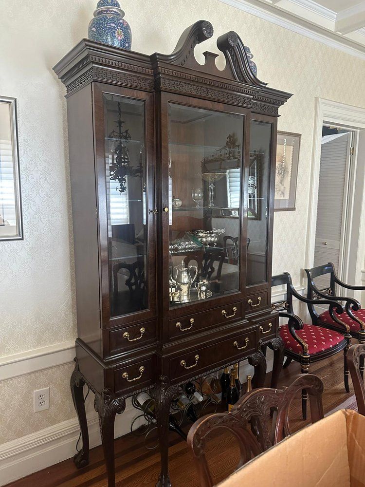 Rare George I Carved Walnut Breakfront Display Cabinet By Baker’s Furniture