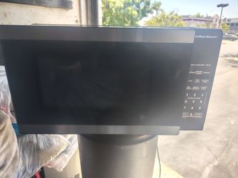 Hamilton Beach Countertop Microwave- Good condition