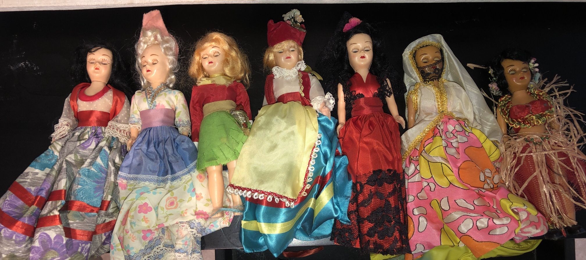 Vintage 1960 Arco Dolls