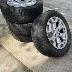 Diesel Nissan Titan Rims,wheels,seats,door Panels,and Miscellaneous Parts
