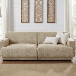 New in box Vanomi 88 Inches Loveseat Sofa, Modern Boucle Fabric Couch Sofa (retail $830)