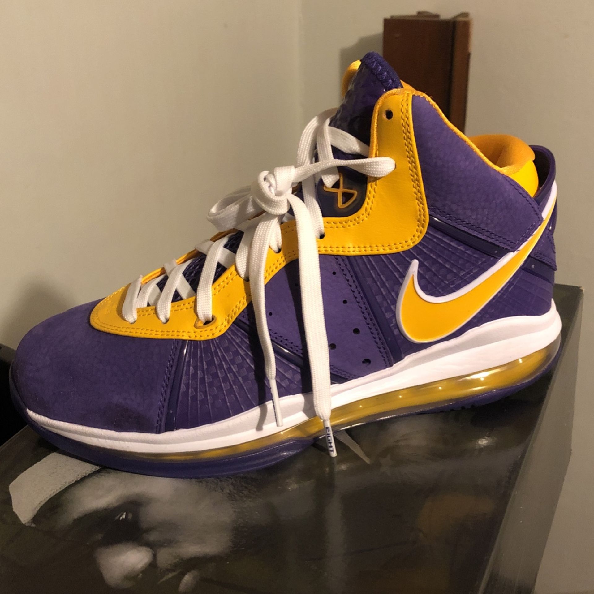 Lebron James Nike Purple/Yellow Size 8 Never Worn*