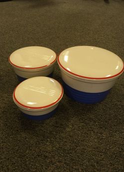 Universal Potteries Nesting Refrigerator Bowls
