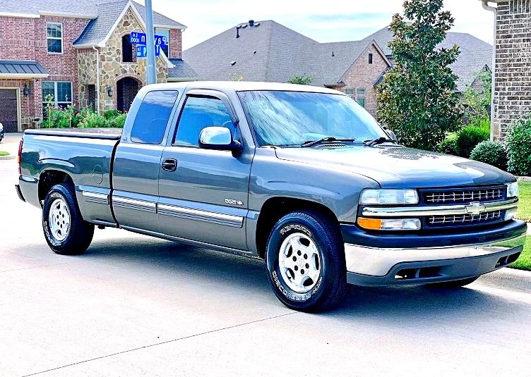 ֆ12OO 4WD CHEVY SILVERADO 4WD