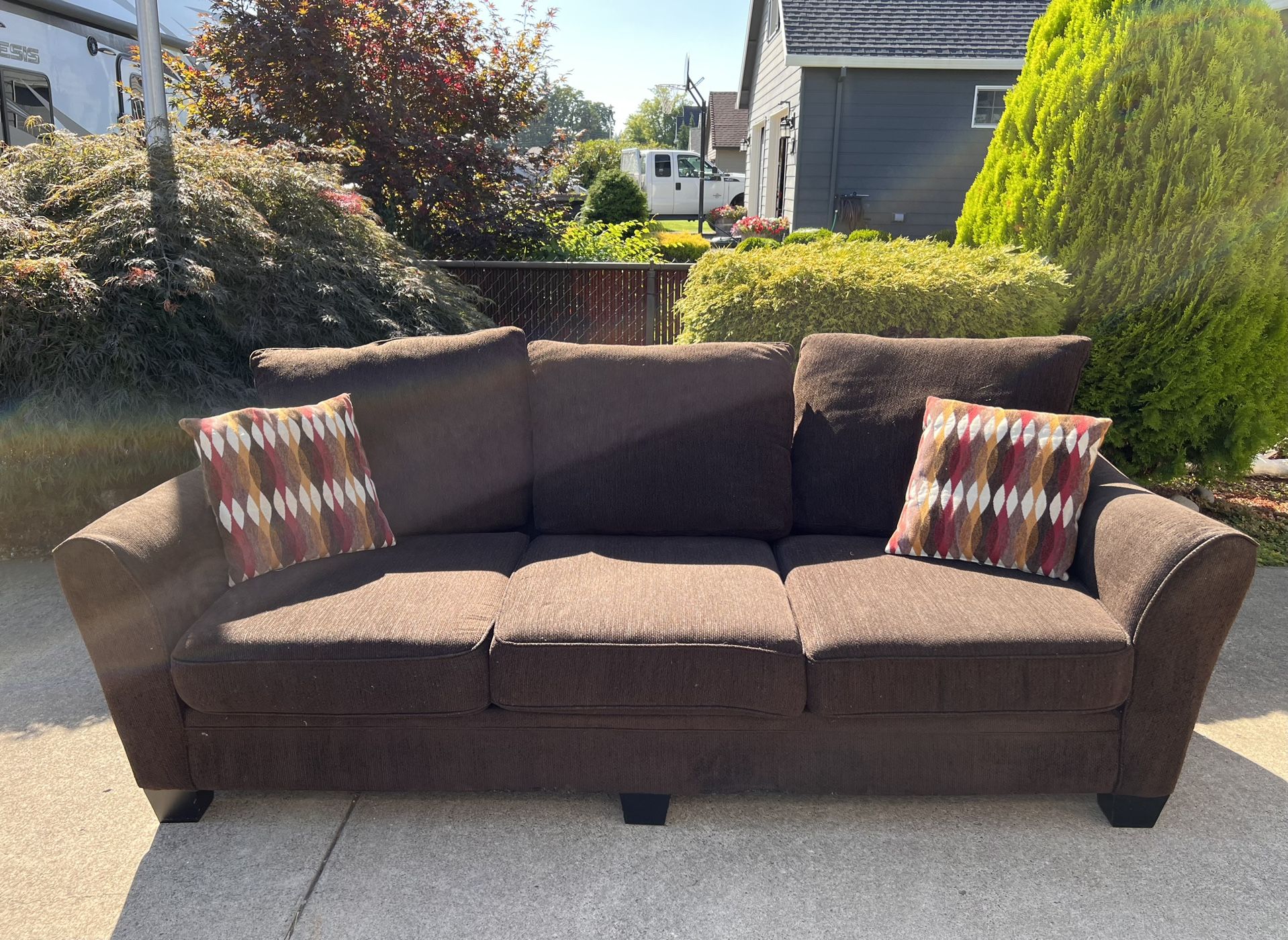 Super Comfy Big Sofa Couch With Loose Pillows