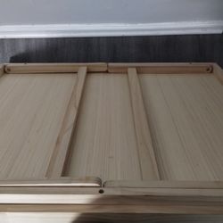 Wooden Foldable Table 