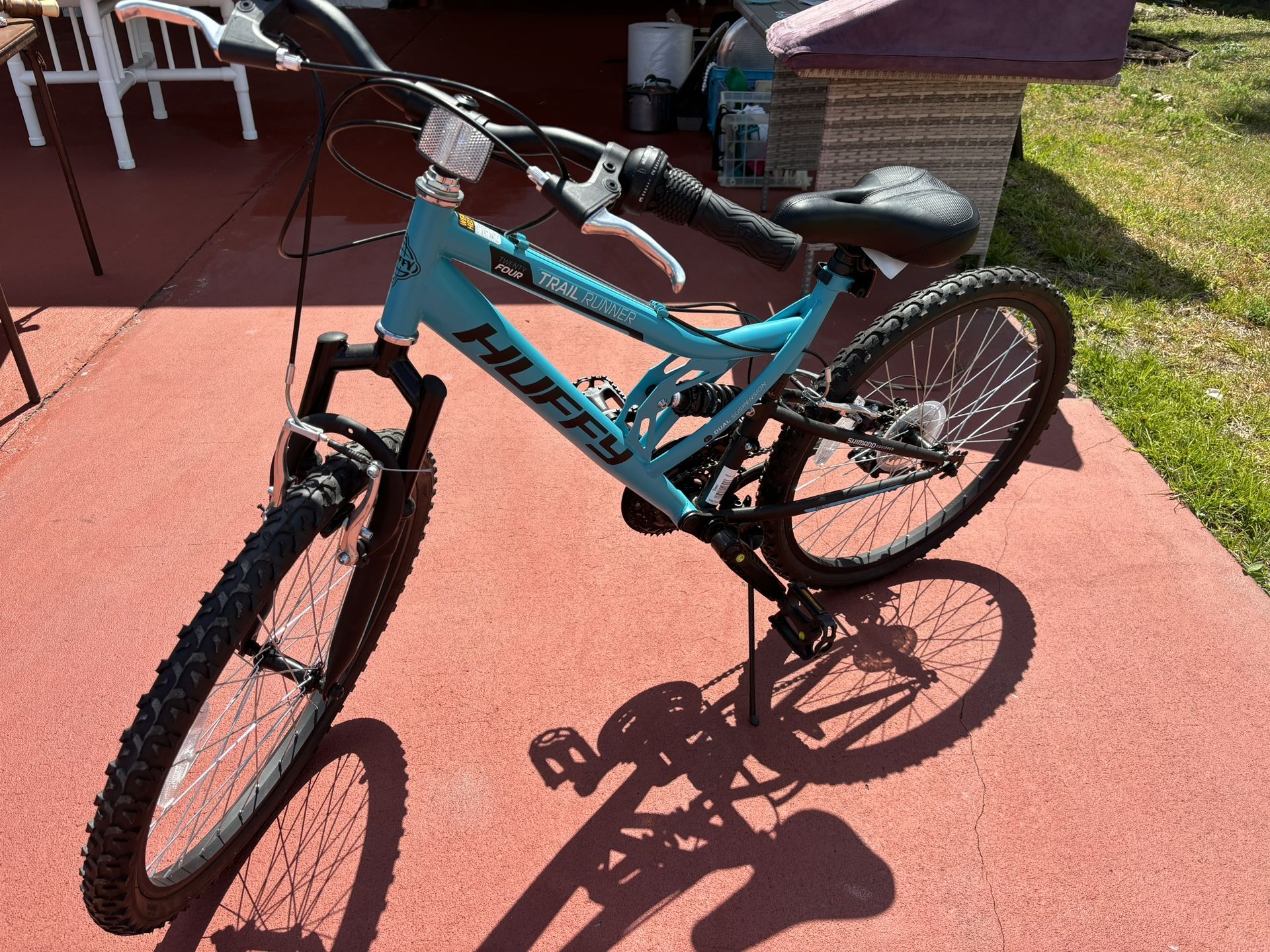 NEW!  24” Huffy Trail Runner $75 Girls/ Ladies/woman NEW BIKE/bicycle