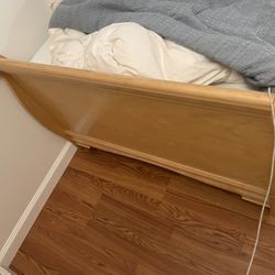 Twin size Sleigh Bed Solid Wood