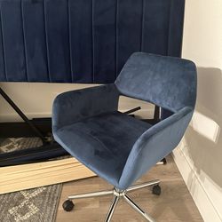 velvet queen size bed frame + velvet chair 