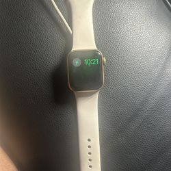 Apple Watch SE