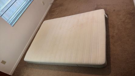 Queen mattress