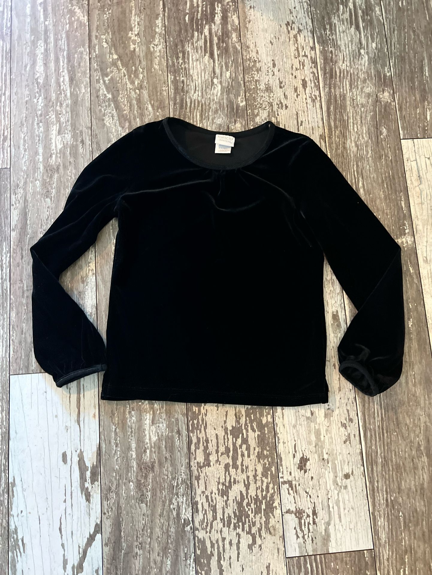 Girls Black Velvet Undershirt Size 6 By Perfectly Dressed