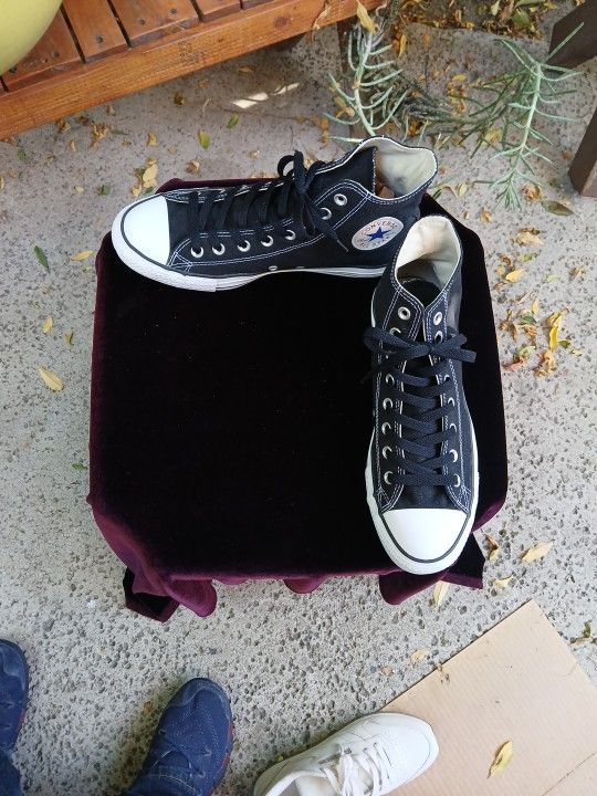 Converse