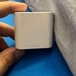 Sharper Image Wireless Earphones