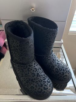 Kids Black Uggs Size One