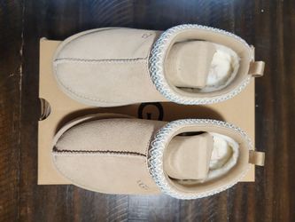 UGG Boots SIZE 2