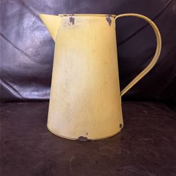 Pitcher 