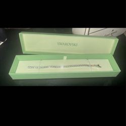 Swrovaski bracelet