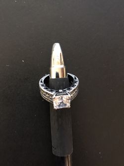 Vicaro sterling silver ring size 5