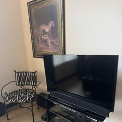TV TABLE  40”  BLACK LACQUER 