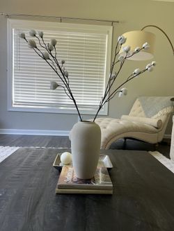 Vases Plus Willow Stems
