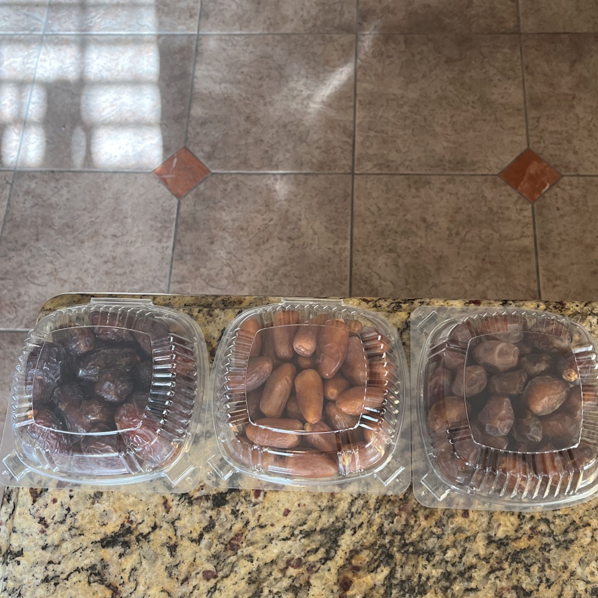 Delgado Bee Farm. 100% all natural dates. Produced In Blythe California.