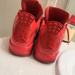 Jordan 4