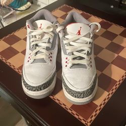 JORDAN 3 RETRO FIRE RED