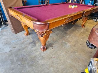 8ft Brunswick pool table free delivery and setup