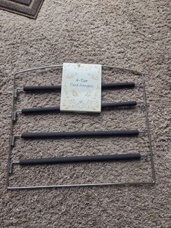 4-tier Pant Hangers Broken