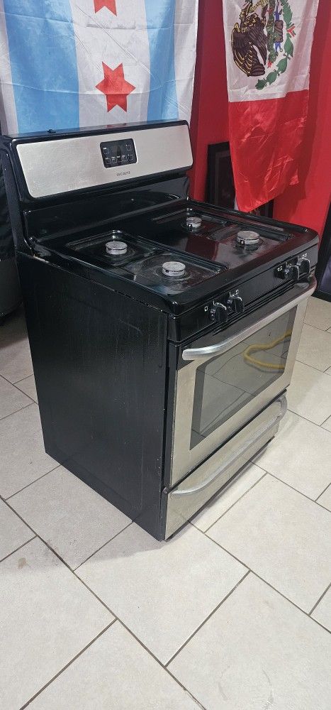 FRIGIDAIRE Gas Stove 