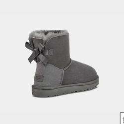 Brand New UGG Mini Bailey Bow ll Boot
