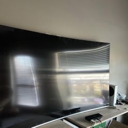 65” Samsung Curved TV 