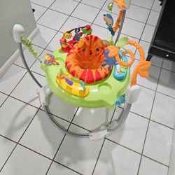 Baby Things In Good Condition 