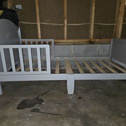 Toddler Bed 