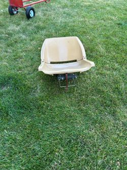 Boat seat