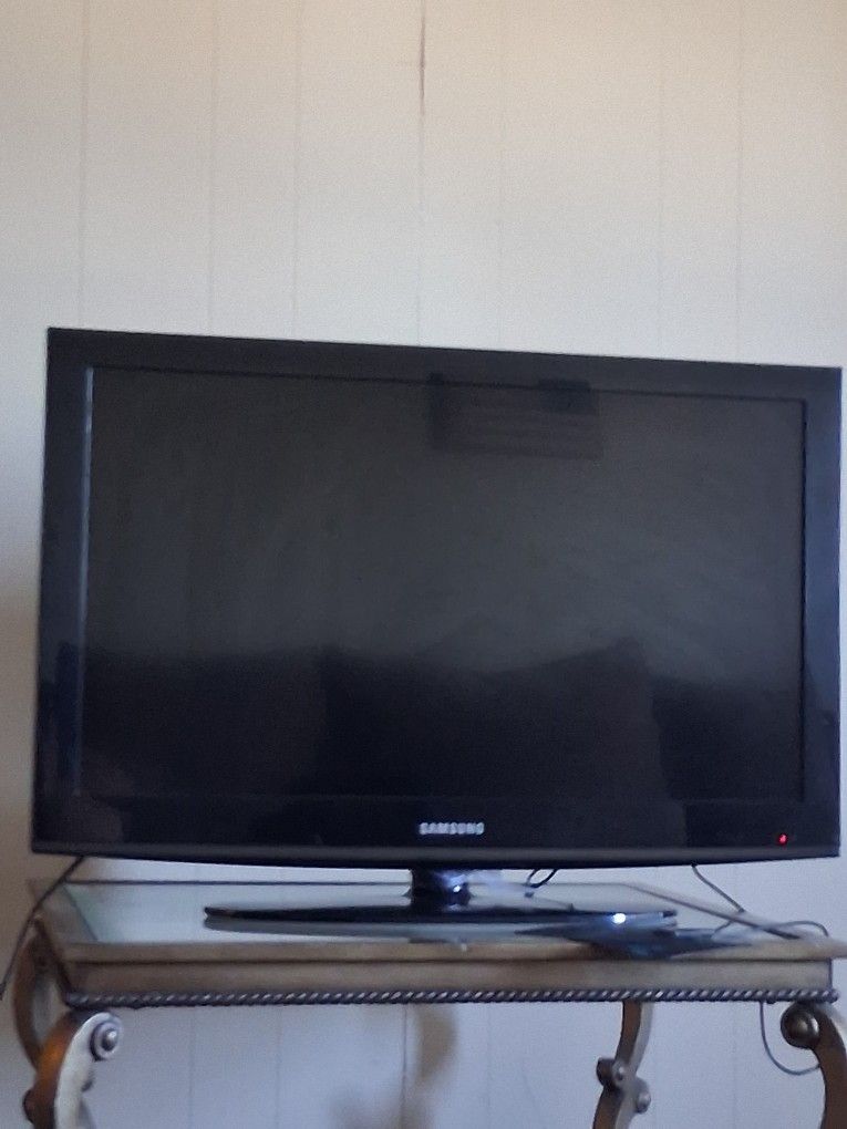 Lil Wiggly Still Works Controlls On TV Only 15