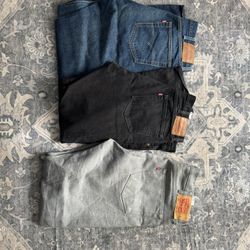 3 Levis men Jeans 