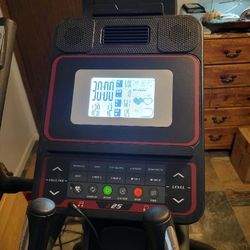 Brand New- Never Used E25 Sole Elliptical