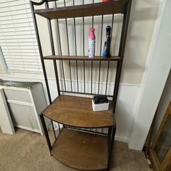 Wrought Iron Corner Shelf Etagere - 4 Tiers - Quick Pickup