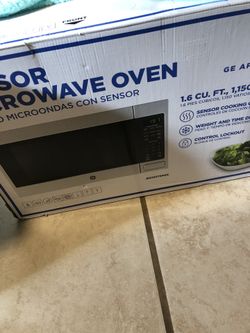 Microwave ( new)