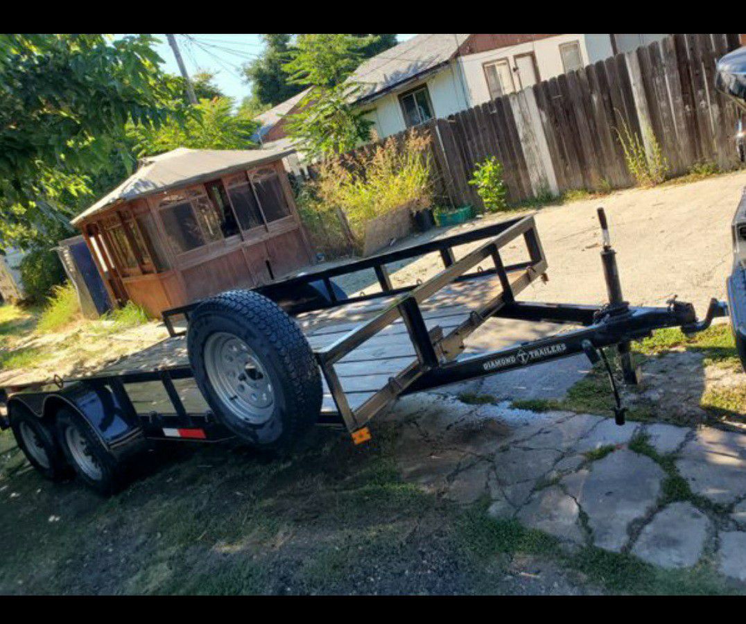 Trailer 2007 in good condition
