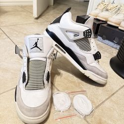 Military Jordan 4’s