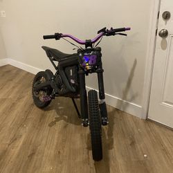 Rawr Mantis Mini R17 72v