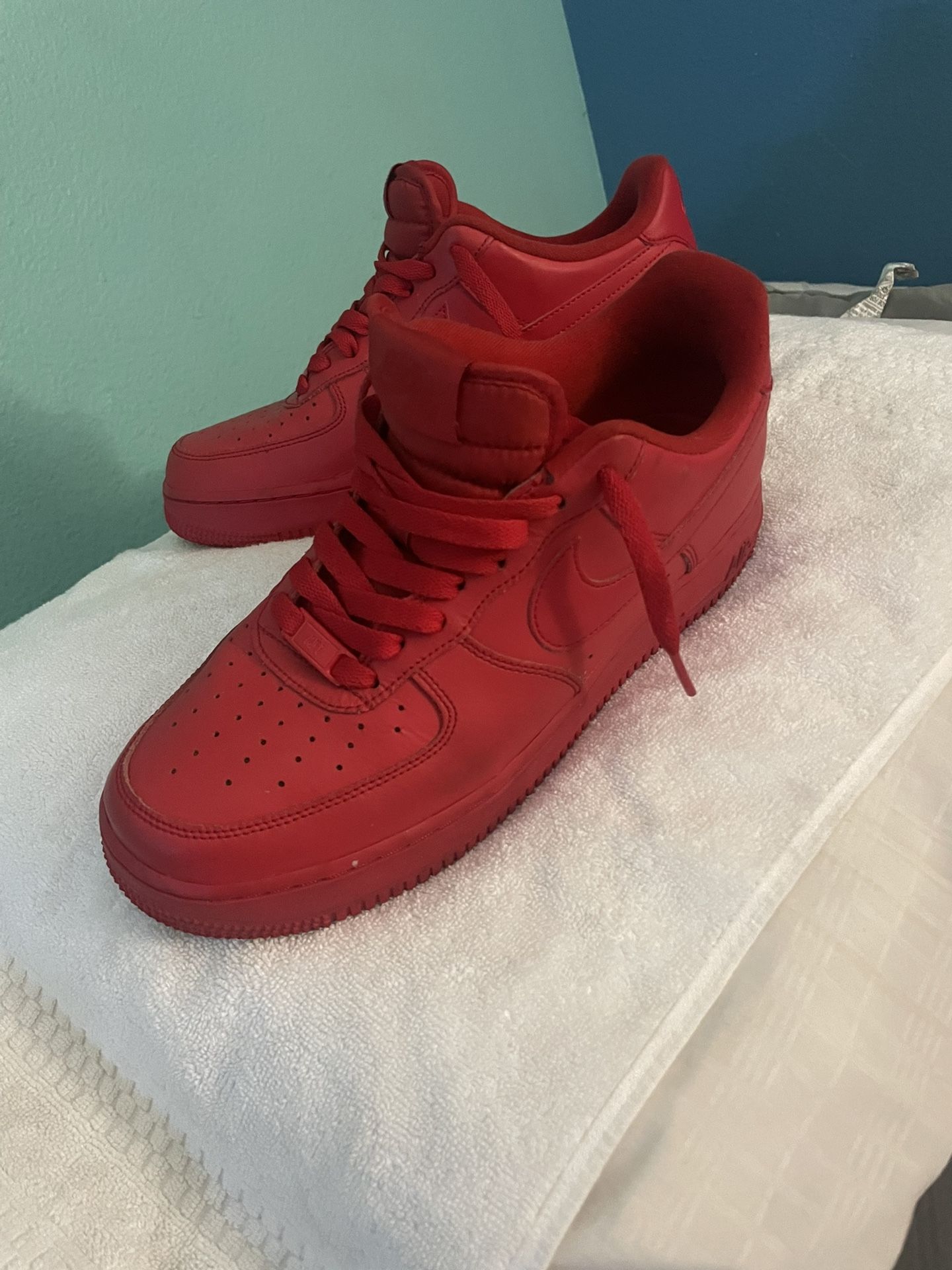 Nike Air Force 1 '07 LV8 1 Red Men's