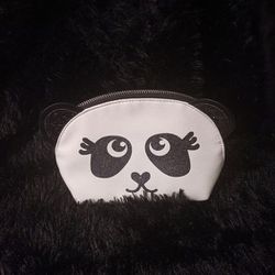 OMG Black And White Makeup Case