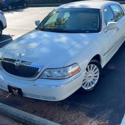 Lincoln Town Car 2005